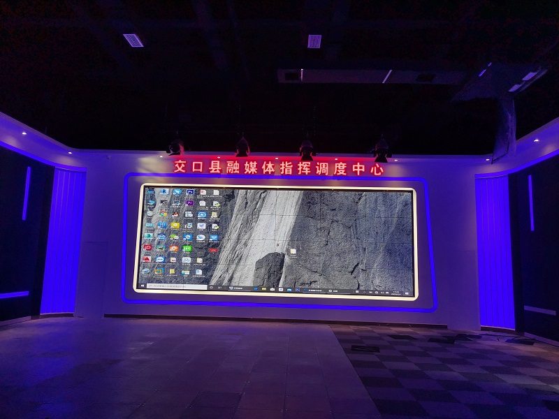 無縫液晶拼接屏適合應(yīng)用在哪些領(lǐng)域？